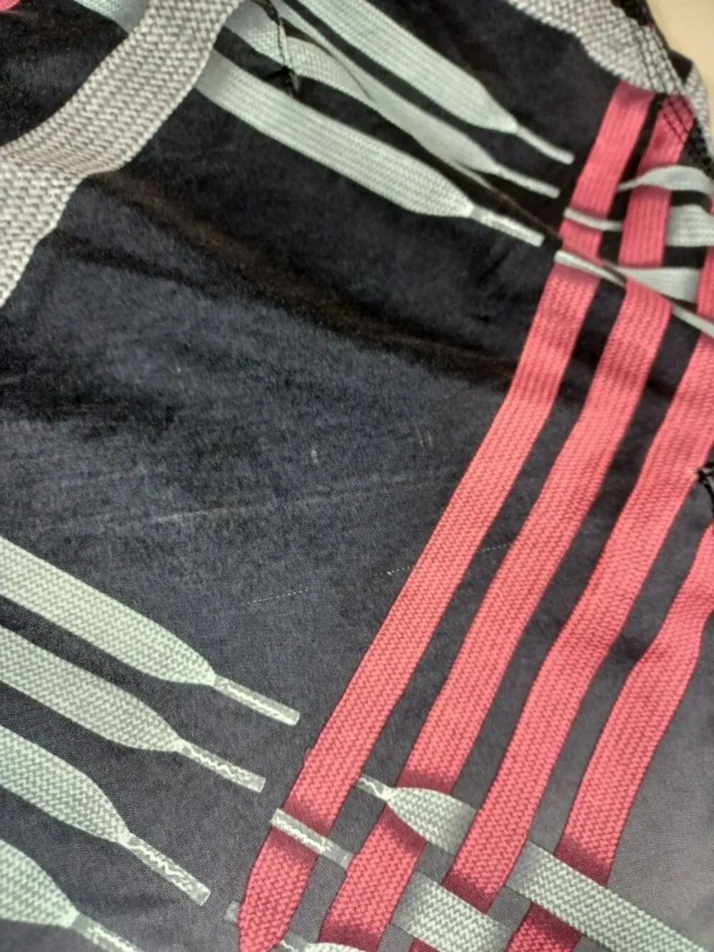 Nike mens black red gray Shoe Laces swim board shorts 34 451791 393